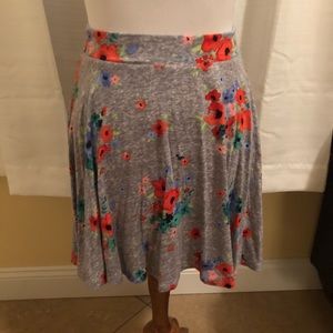 Gray floral mini skirt